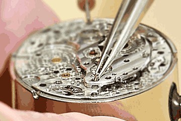 南昌劳力士手表一会走一会不走
